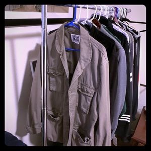 Converse jacket and sweater 2x1